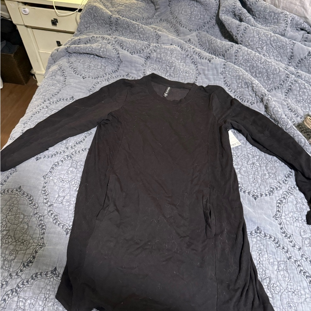 Athleta Classic Black Tee